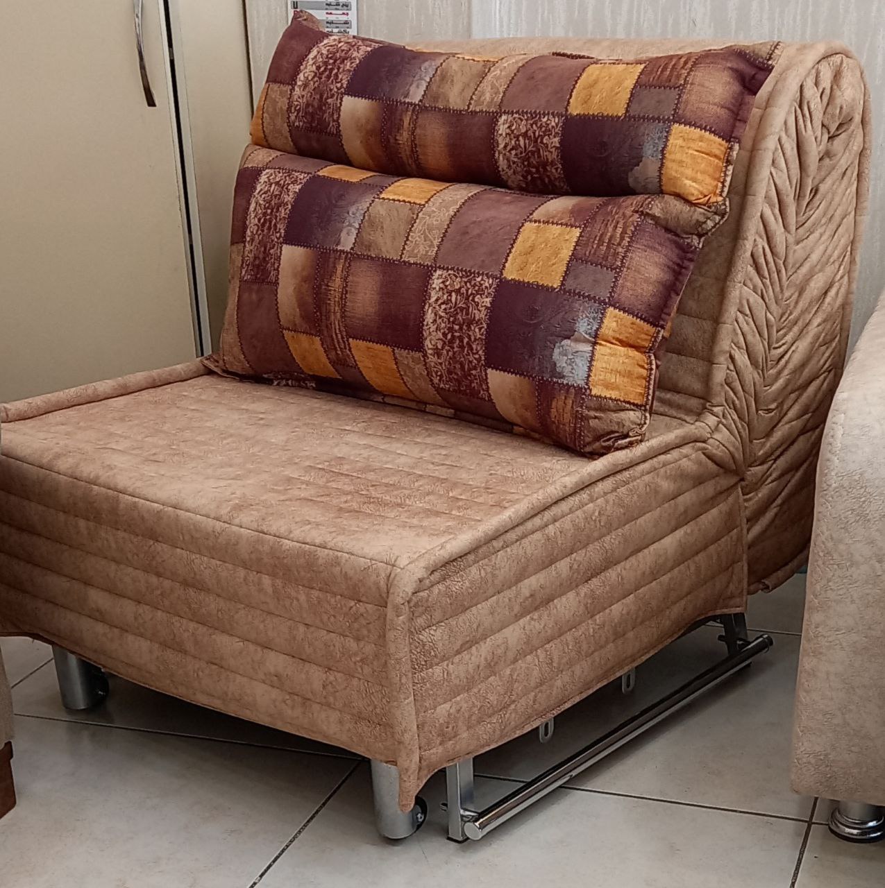 مبل تختخوابشو مدل ریلکس سایز 80