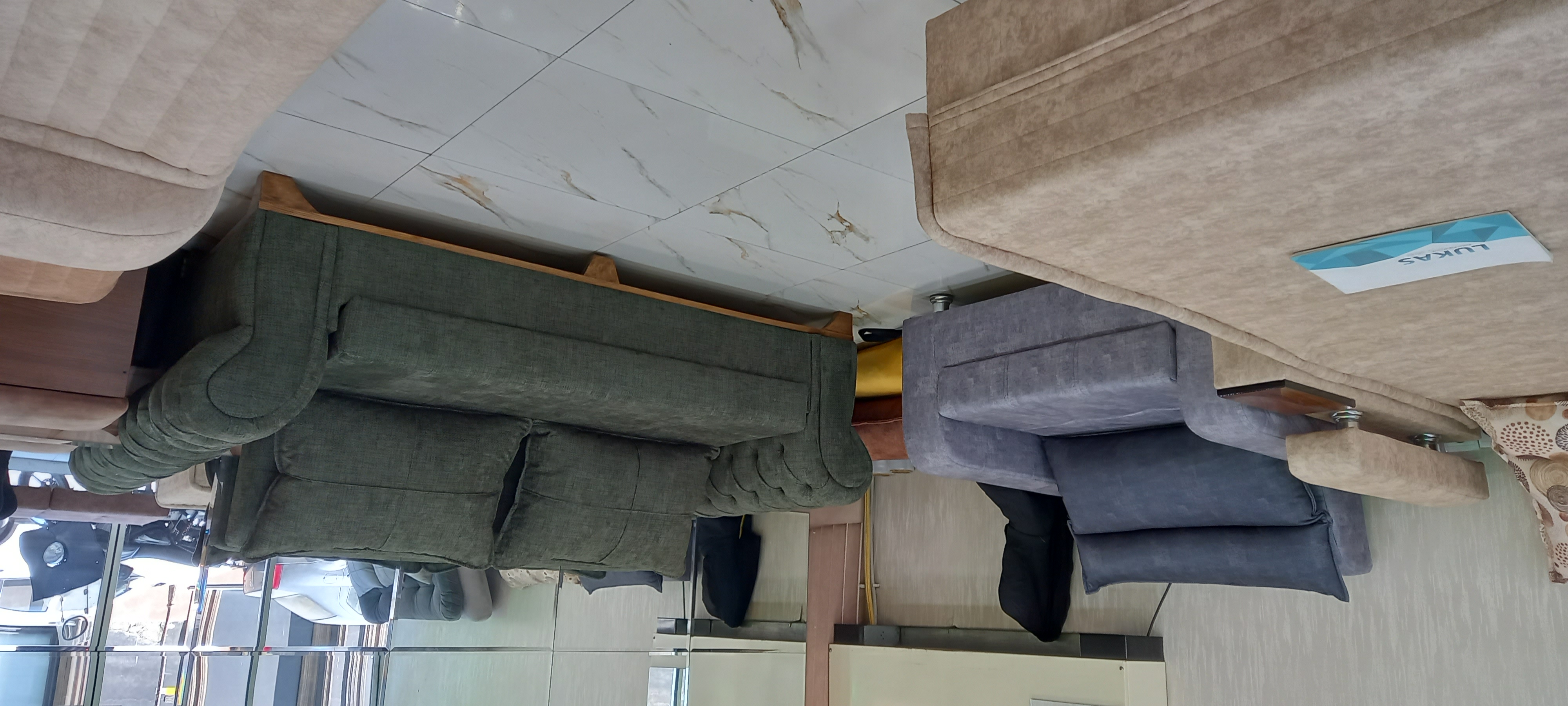 مبل تختخوابشو شرکت لوکاس مدل چستر